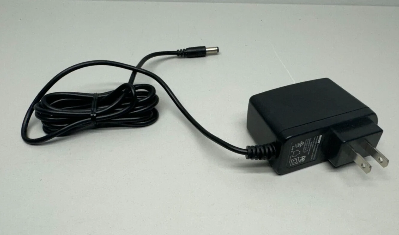 Amino H150 High Definition HDMI IPTV OTT Set-Top Box with Remote & Power Adaptor - Image 4