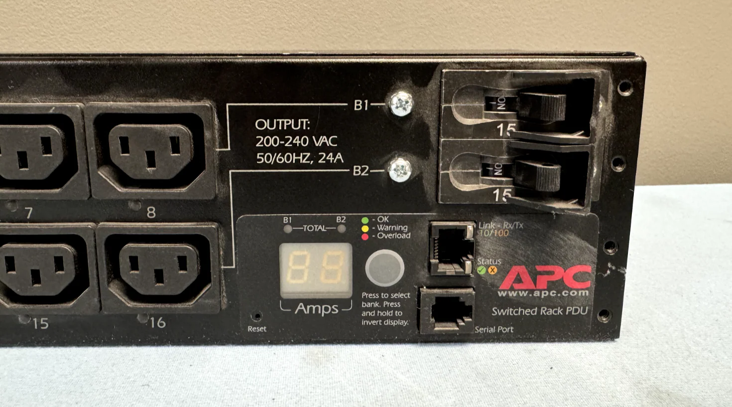 APC AP7911 Rack PDU Switched, 2U, 30A, 208V, Sixteen C13 Power Distribution Unit - Image 3