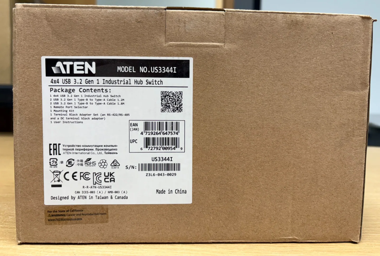 Aten 4 x 4 USB 3.1 Gen 1 Industrial Hub Switch (P/N: US3344I) - Image 2