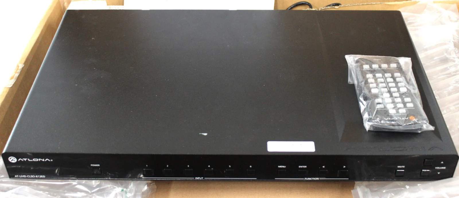 Atlona AT-CLSO-612ED 4K UHD Six-Input Multi-Format Switcher AT-UHD-CLSO-612ED - Image 2