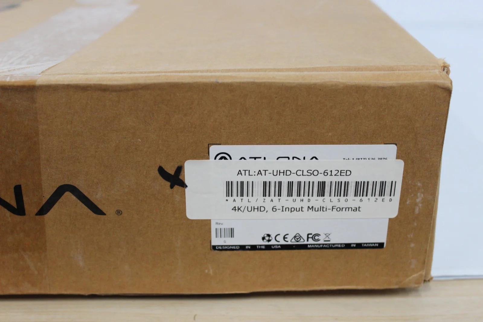 Atlona AT-CLSO-612ED 4K UHD Six-Input Multi-Format Switcher AT-UHD-CLSO-612ED - Image 4