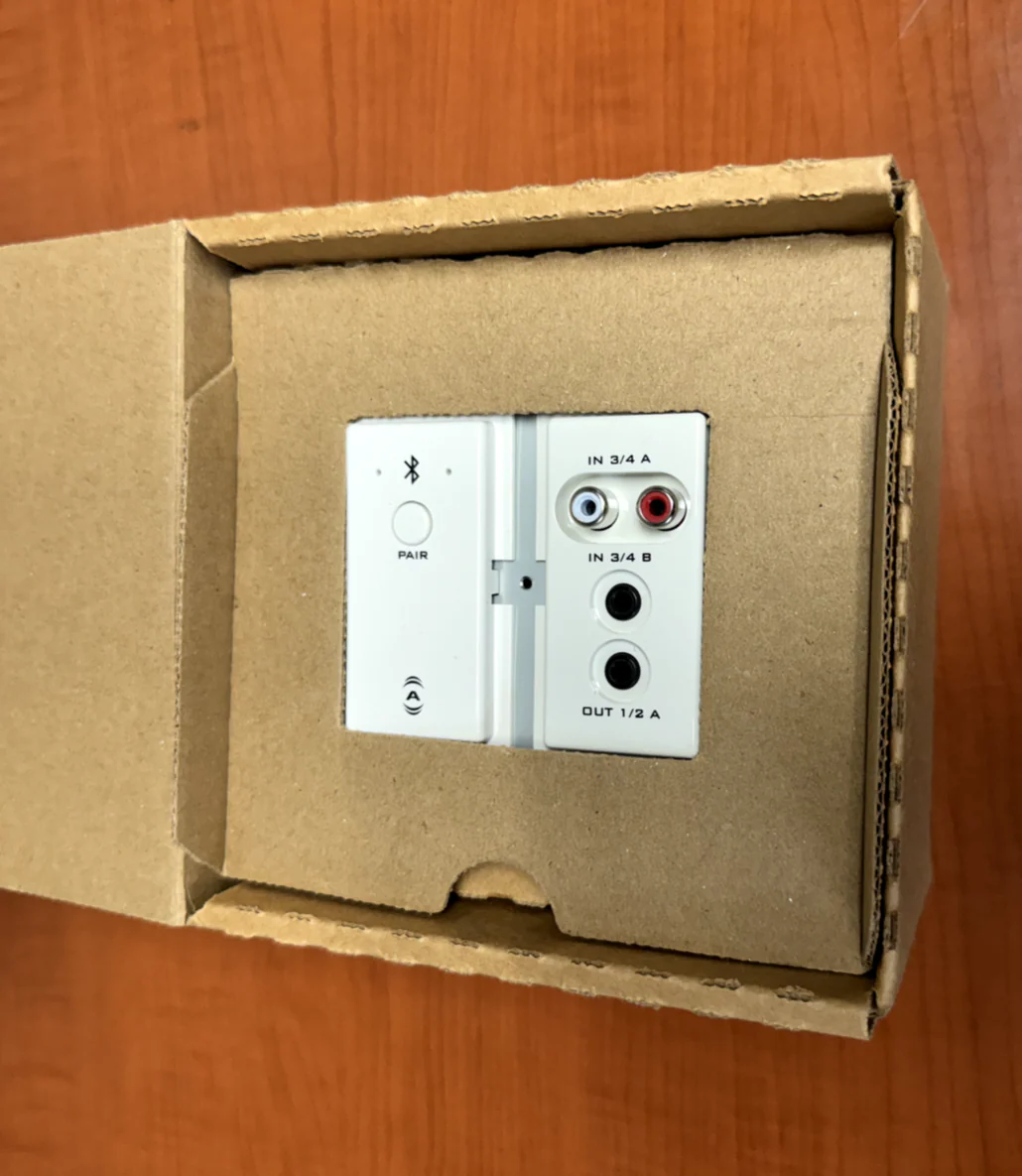 Attero Tech QSC unD6IO-BT Dante Networked Audio Wall Plate 4X2 FG-901389-01 - Image 3