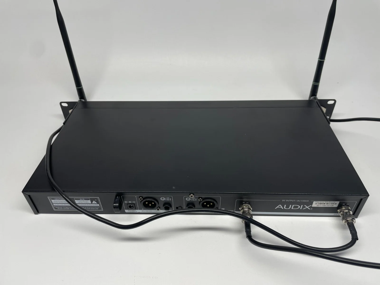 Audix R42 Dual-Channel Receiver with B60 Bodypack and H60 Handheld Transmitters - Image 5