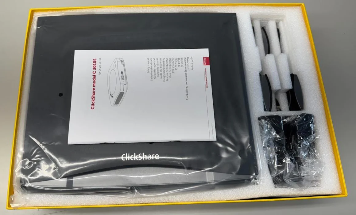 Barco ClickShare CSE-800 | 8 Users Wireless Presentation Collaboration System