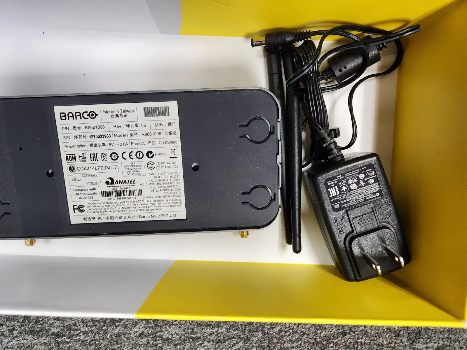 Barco CSM-1 ClickShare Wireless Presentation System R9861008 with 2 Buttons - Image 3