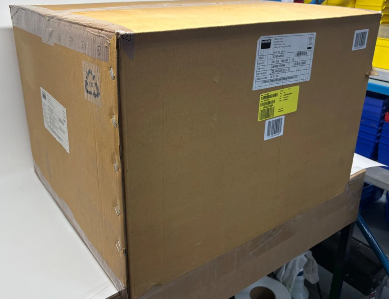 Barco UN OVL Engine Y T3 / R7674056 NEW Sealed Box - Image 2