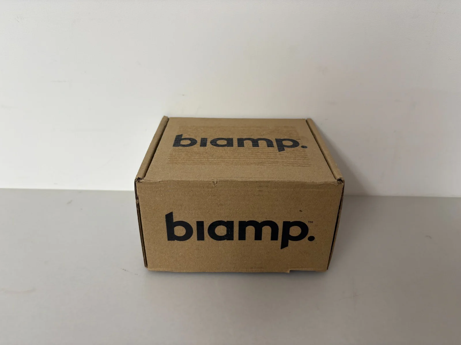 Biamp EasyConnect USB 200 2x1 USB Switch (P/N: 911.1882.900) - Image 2