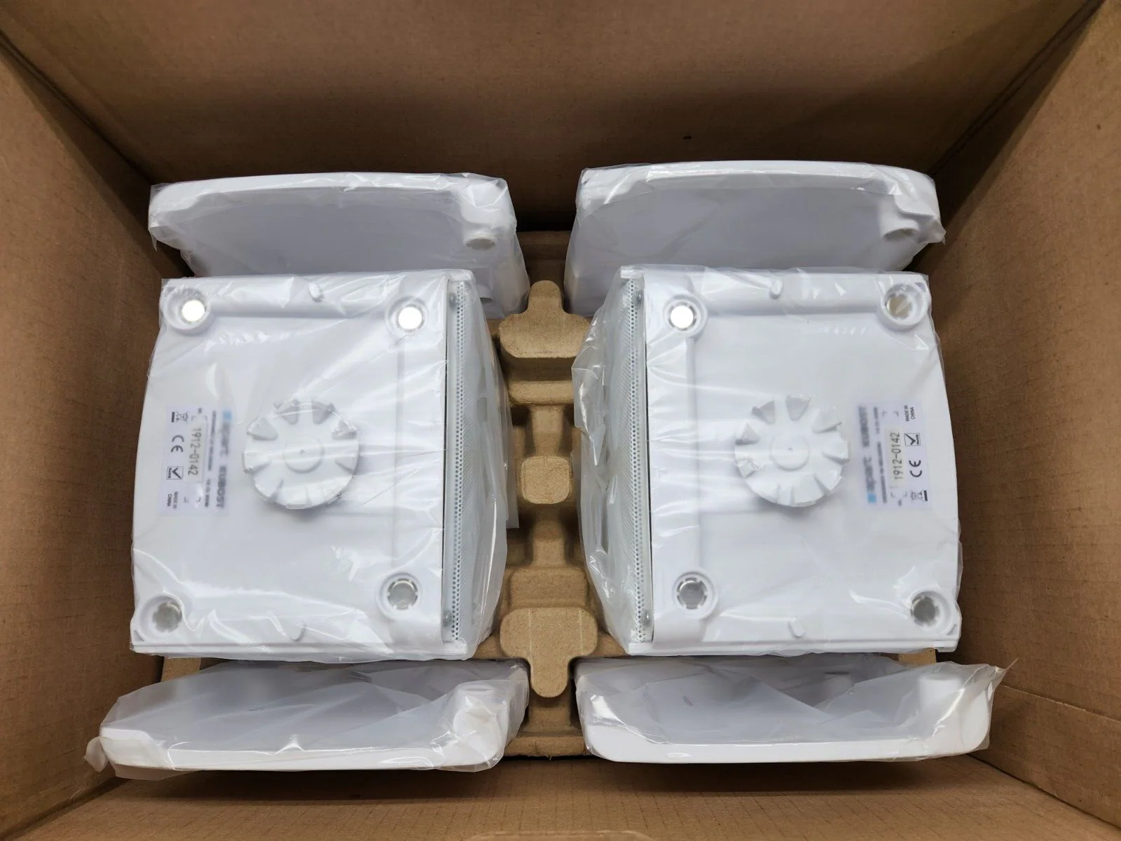 Biamp KUBO5T TWO-WAY 5.25-Inch Surface Mount Loudspeaker 911.0690.900 PAIR White - Image 2