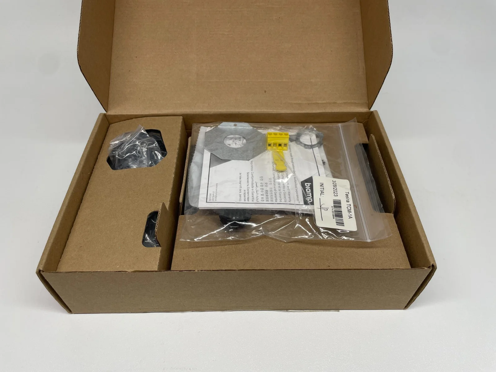 Biamp Parle TCM-1A AVB Beamtracking Ceiling Pendant Microphone 911.0493.900 - Image 3