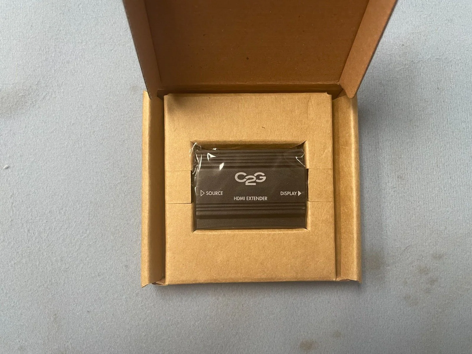 C2G 41365 4K UHD HDMI In-Line Extender, TAA Compliant - Black | New / Open Box - Image 3