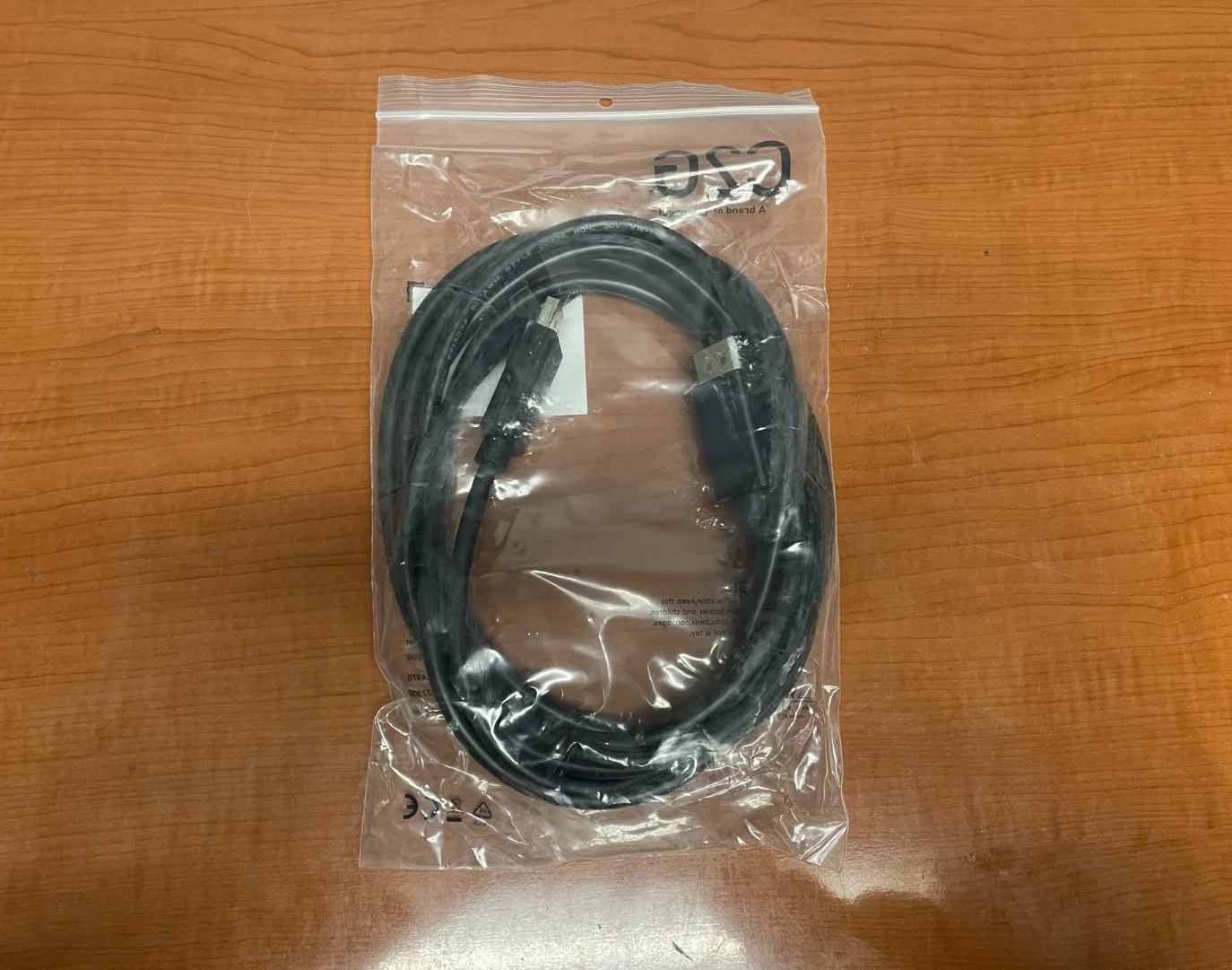 C2G 54402 10ft (3m) DisplayPort Cable with Latches 4K 60Hz UHD M/M Lot of 5 - Image 3