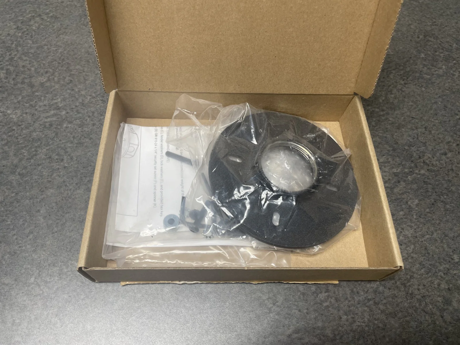 Chief CMA-106 Junction Box Assembly Ceiling Plate - Image 2