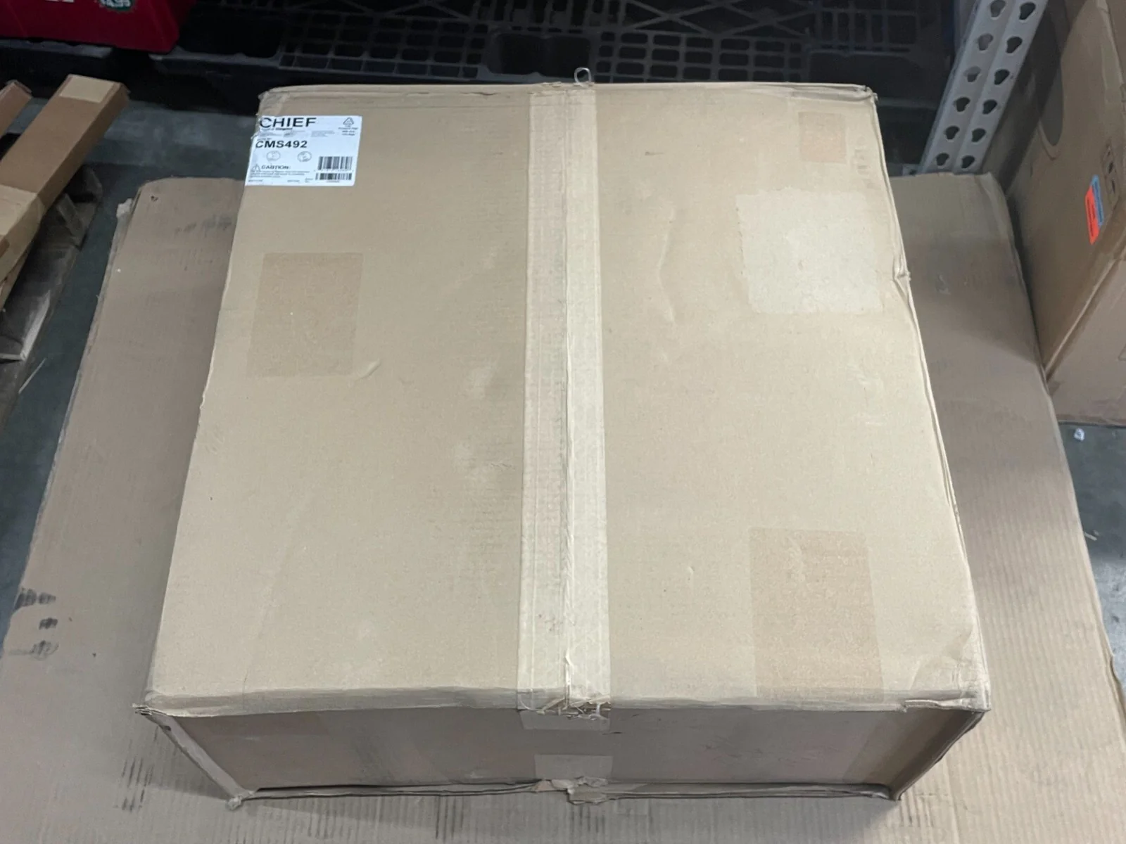 Chief CMS492 Plenum Rated Ceiling Enclosure Storage Box (White, 2x2') - Image 2