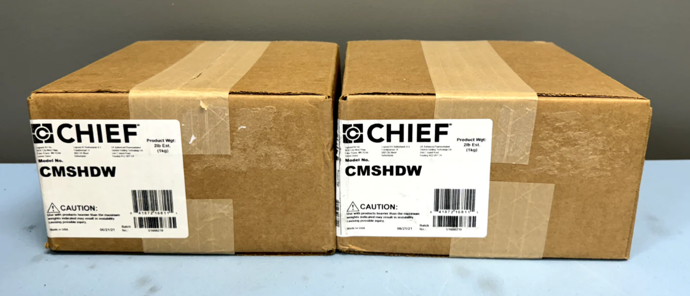 Chief CMSHDW Lot of 2 Speed Connect Hardware Kit for Projectors NEW