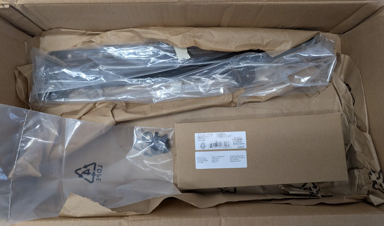 Chief FHB5196 Universal Flat Panel Mount Hardware Kit - Image 3