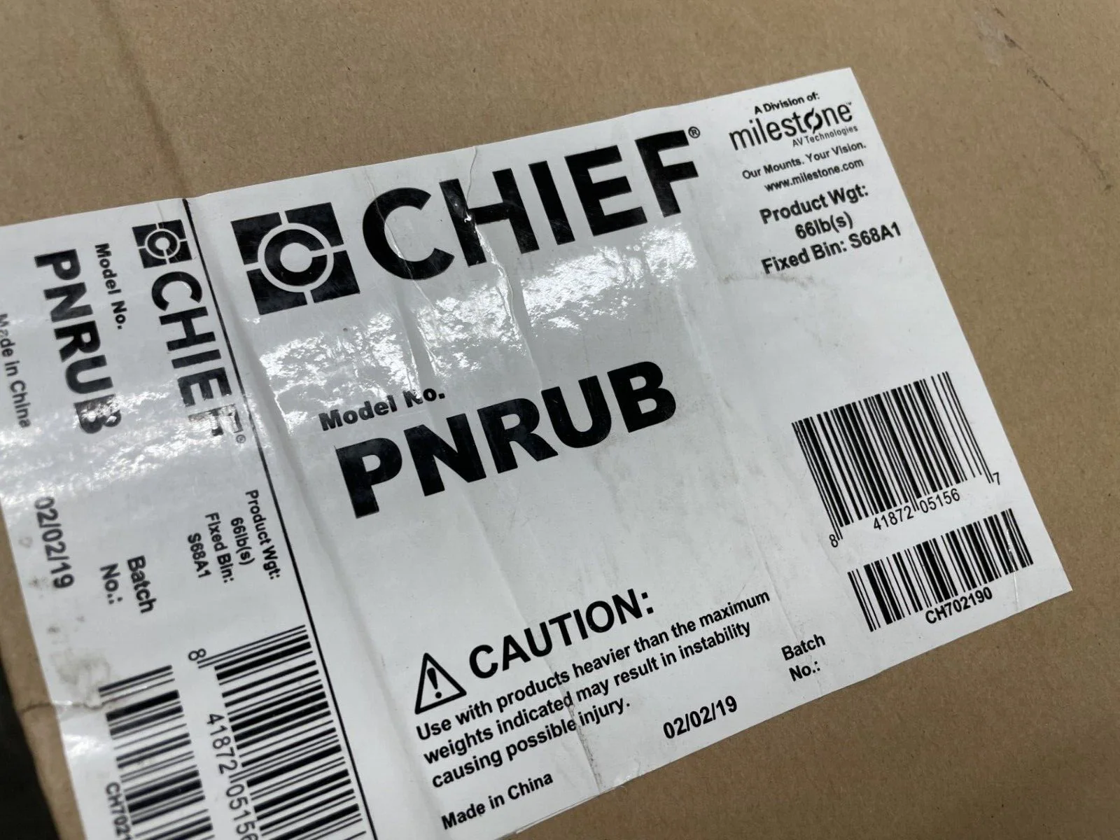 Chief PNRUB Universal Large Flat Panel/Monitor/TV Swing Arm Wall Display Mount - Image 2
