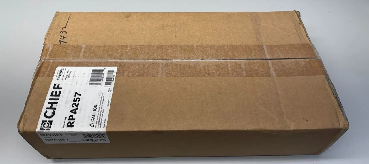 Chief RPA257 Custom Projector Mount NEW SEALED - Image 3