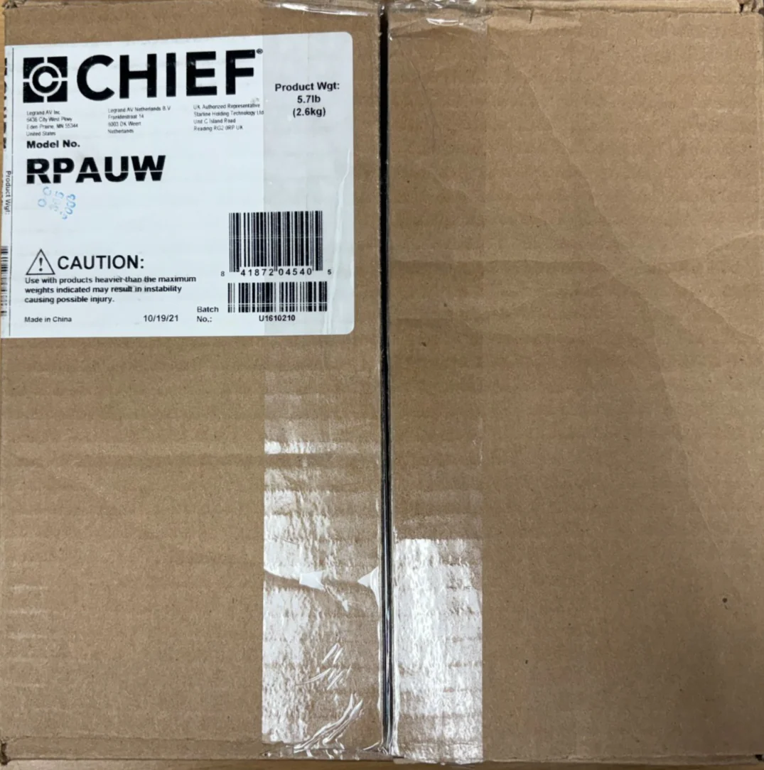 Chief RPAUW Universal Projector Mount