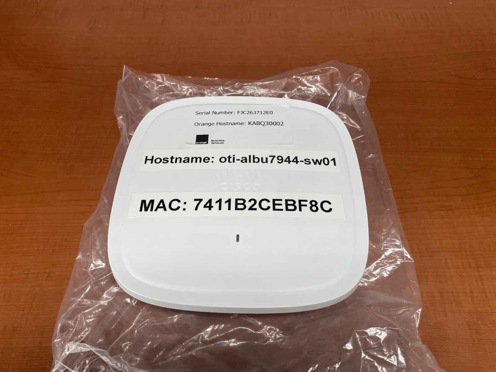 Cisco C9120AXI-B Catalyst 9120AX Wireless Internet Access Point - Image 4