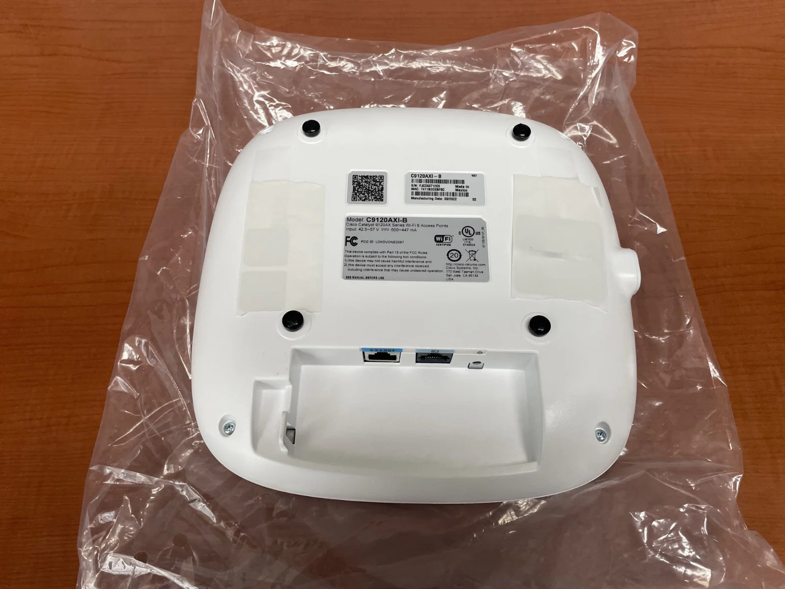 Cisco C9120AXI-B Catalyst 9120AX Wireless Internet Access Point - Image 5