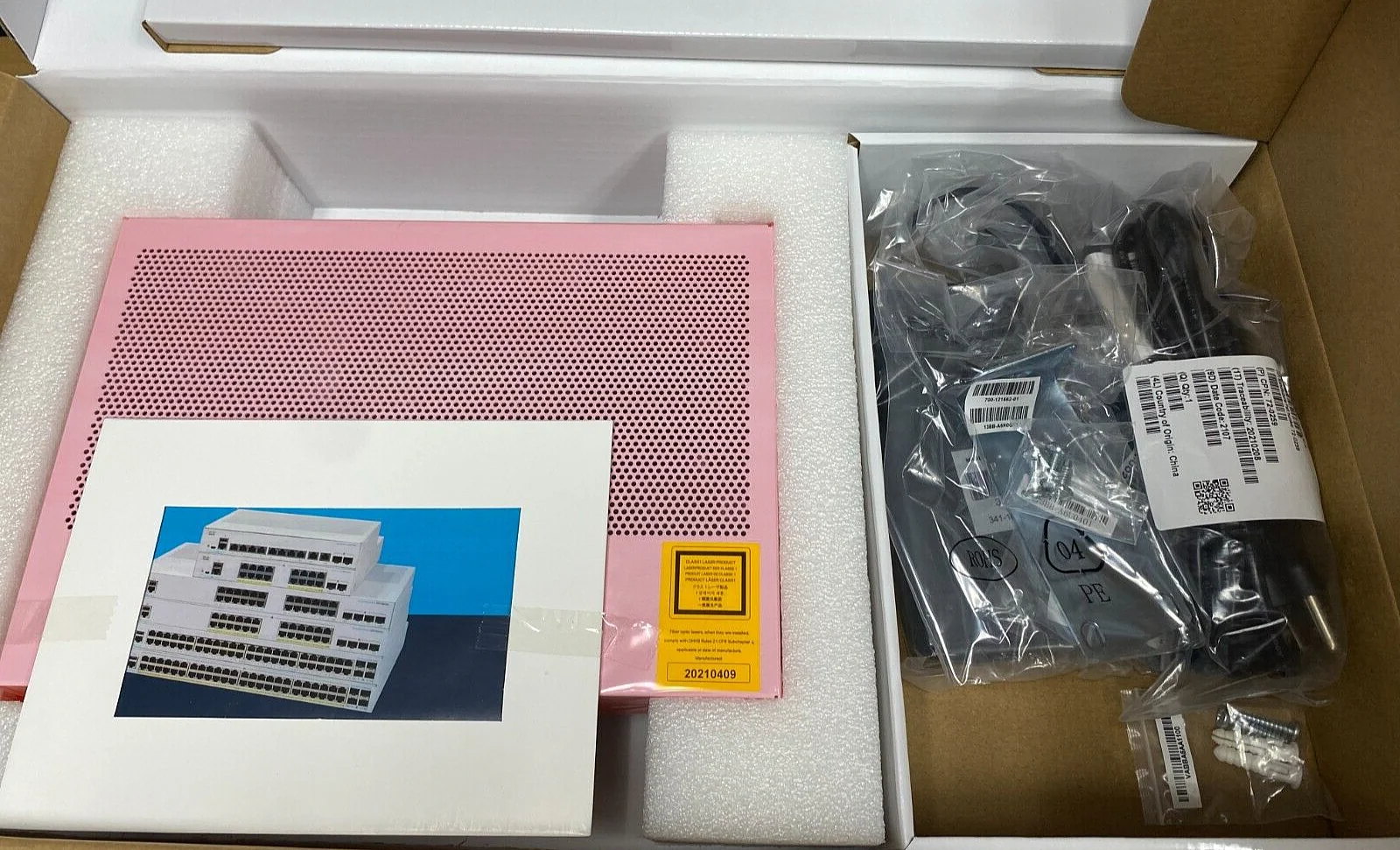 Cisco CBS250-8P-E-2G-NA / 8-Port PoE+ Gigabit Switch - Image 2