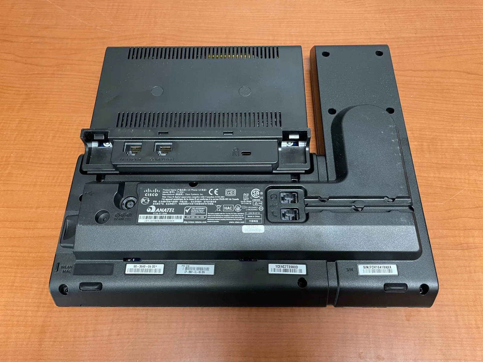 Cisco CP-8961-CL-K9= IP Phone Slimline Handset 5" Color Display - Image 6