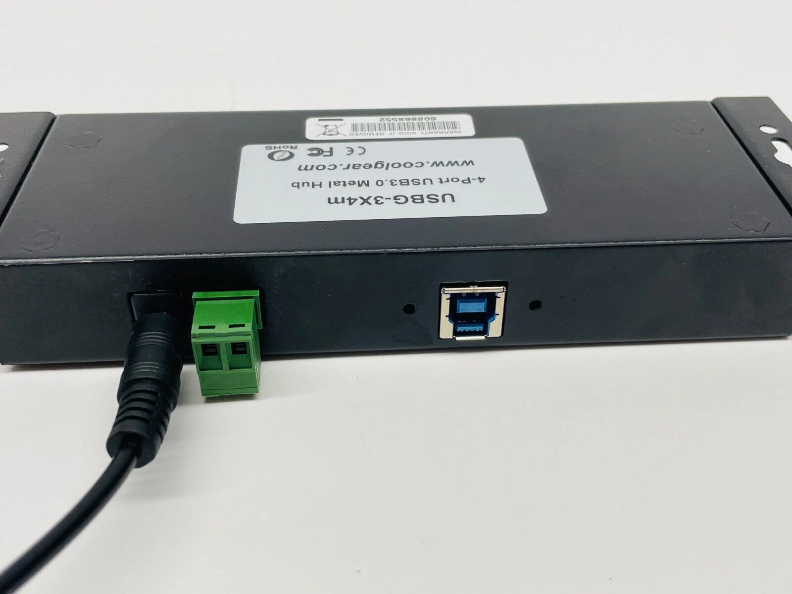 Coolgear USBG-3X4m 4-Port USB3.0 Metal Hub - Image 4