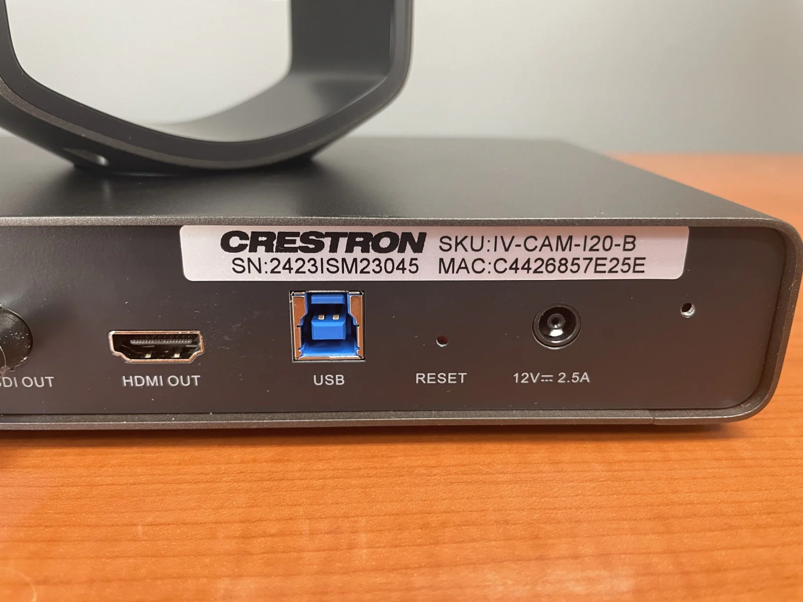 Crestron 1 Beyond i20 Intelligent PTZ Camera 20x Optical Zoom 6513200 - Image 3