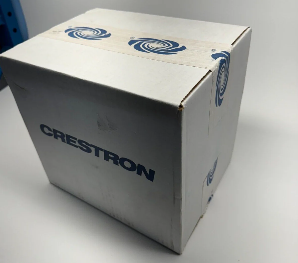 Crestron 6507390 FT-600-BALUM FlipTop Basic, Brushed Aluminum