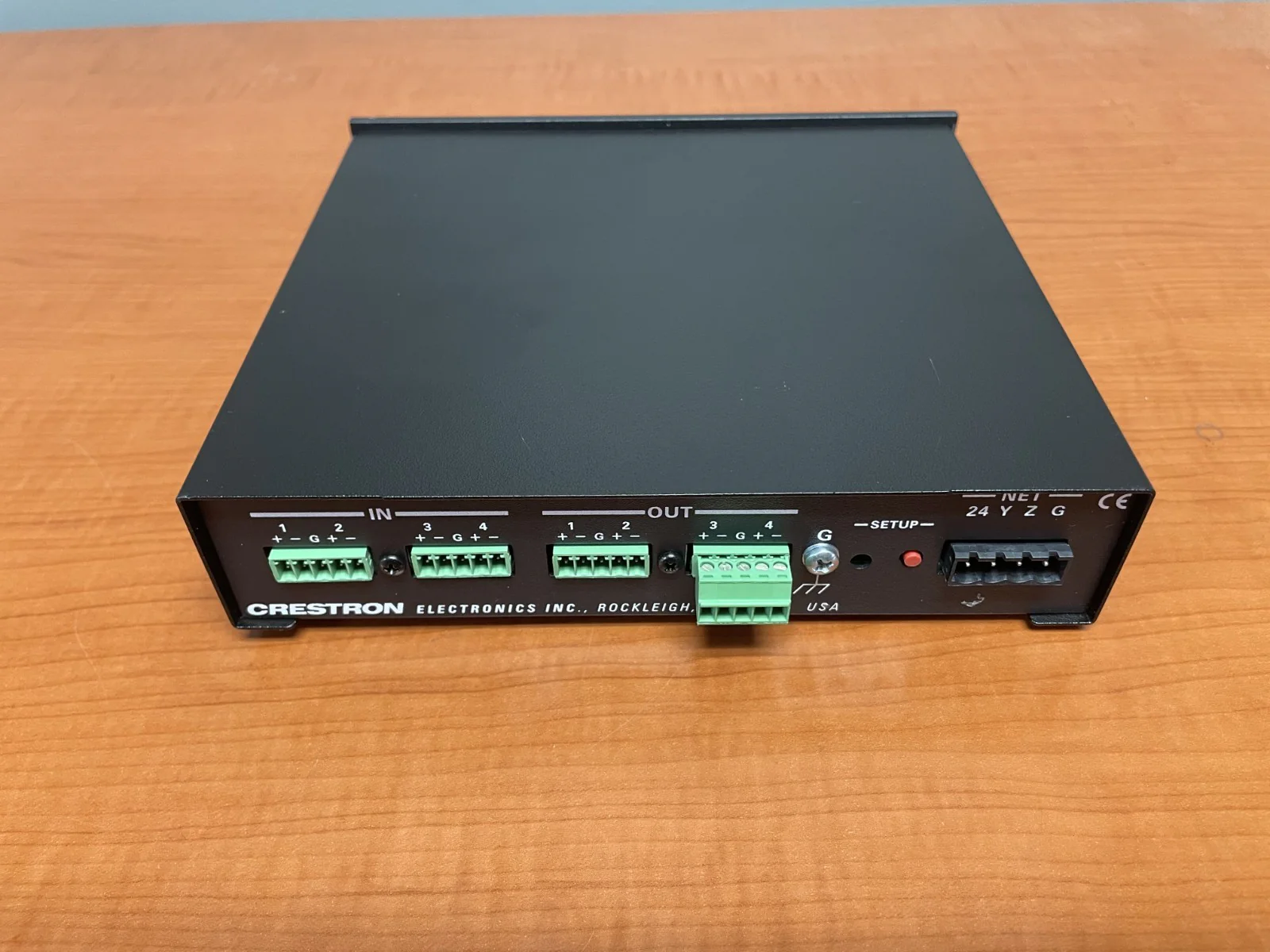 Crestron C2N-VEQ4 4 Channel Volume Equalizer Control - Image 3