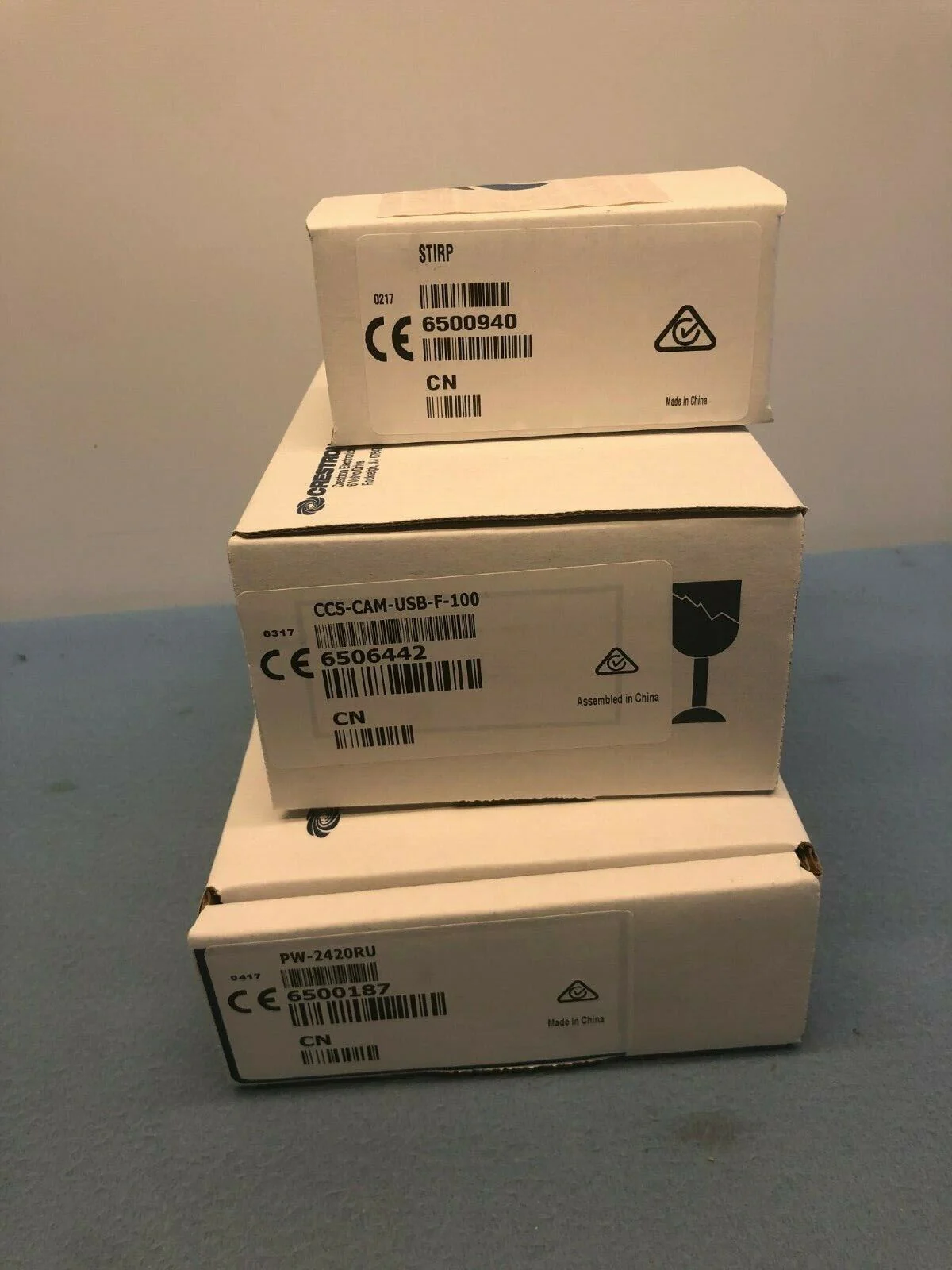 Crestron CCS-UC-1-AV w/ PS Kit Tabletop Video Conference 6508259 NEW - Image 3