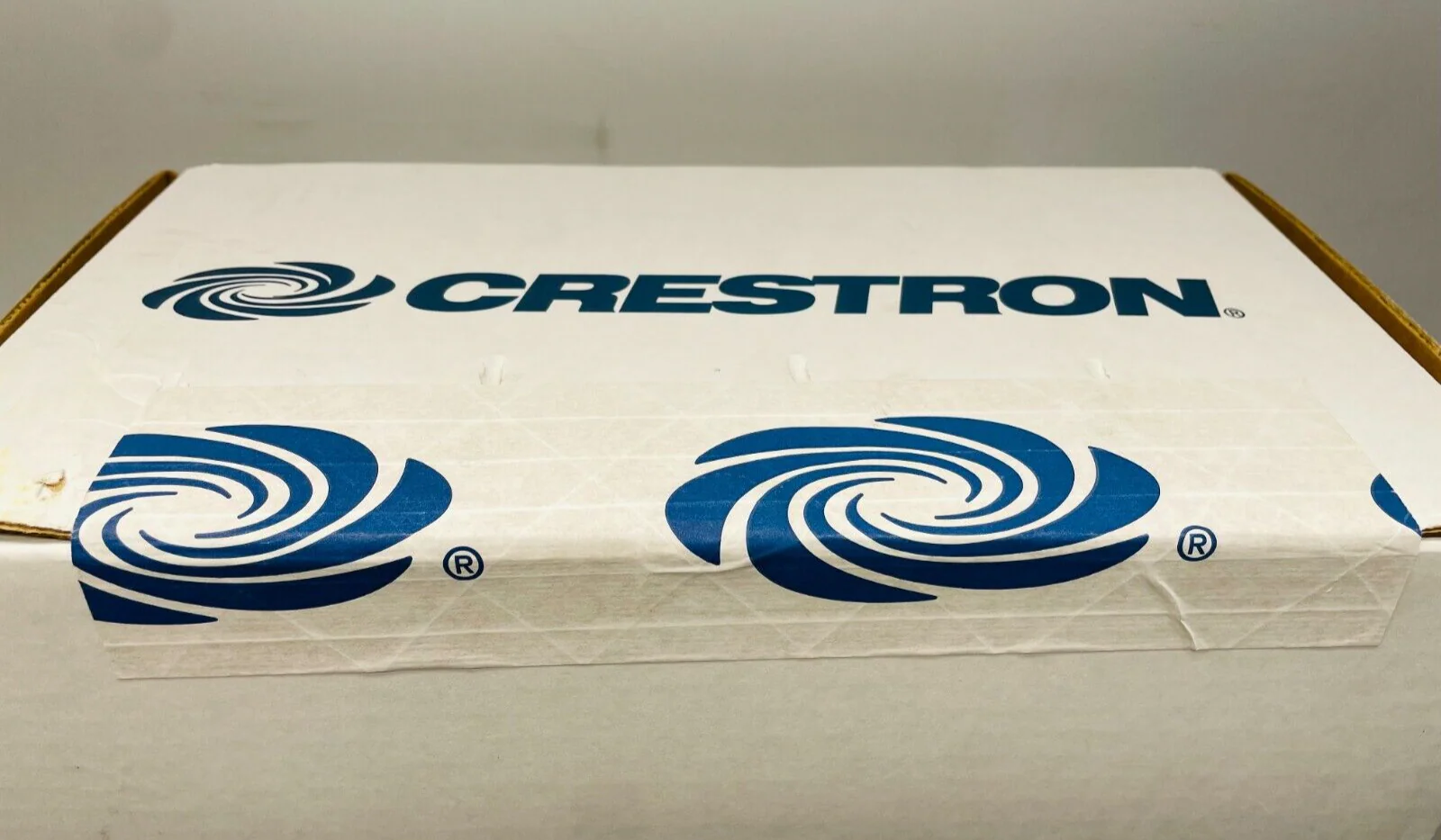 Crestron CCS-UC-1 Crestron Mercury – Tabletop UC Conference System 6508227 - Image 2