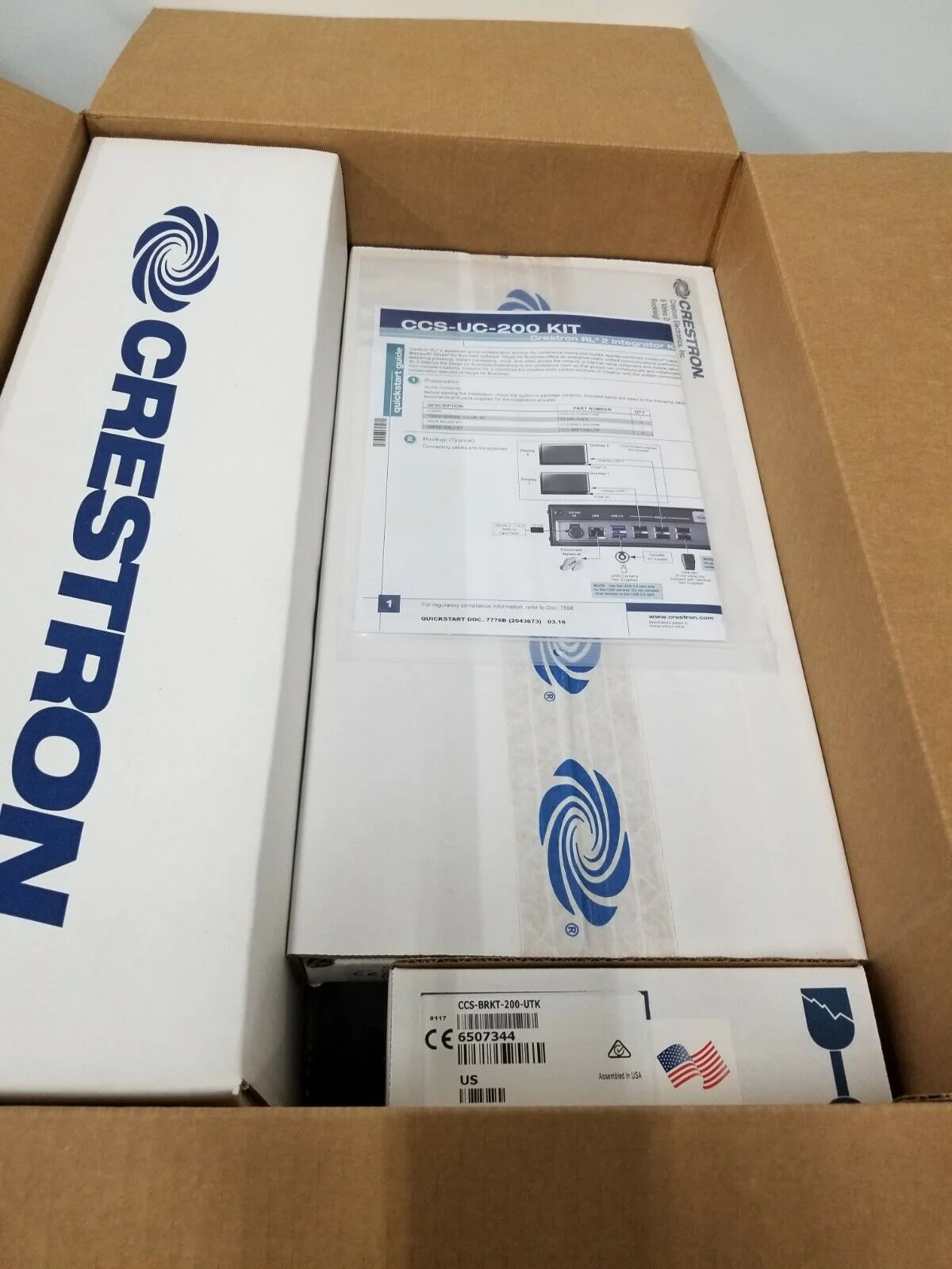 Crestron CCS-UC-200 Kit 6507508 RL 2 Group Collaboration Skype for Biz - Image 4