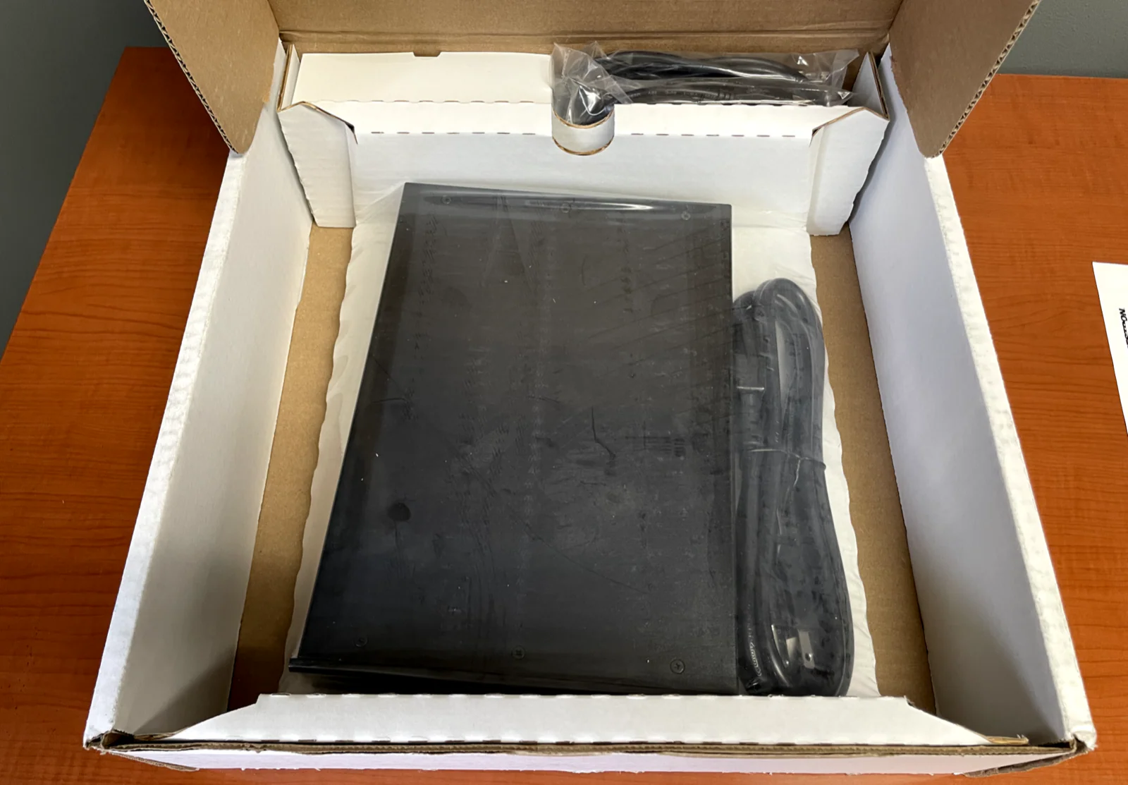 Crestron CEN-CI3-1 POE 3-Series Card Interface Chassis New Open Box 6505835 - Image 3
