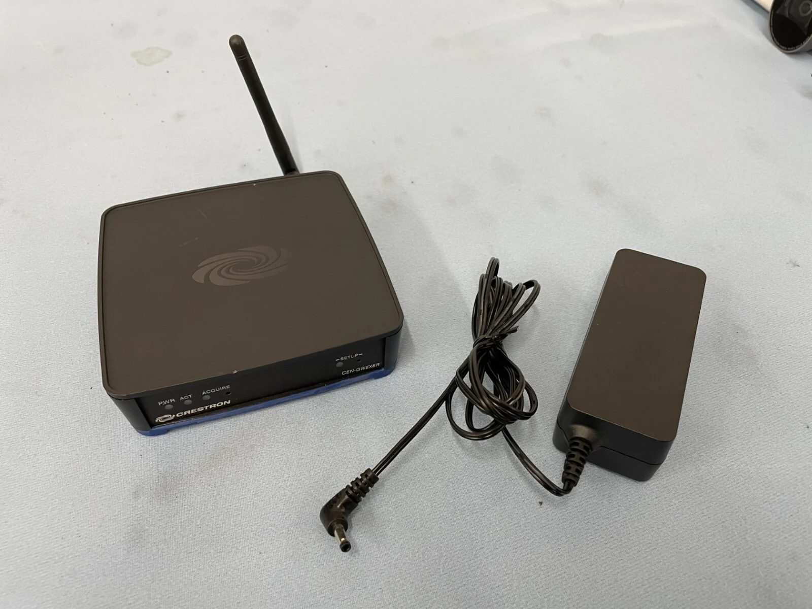 Crestron CEN-GWEXER-PWE infiNET EX & ER 2-Way RF Wireless Gateway 6507325
