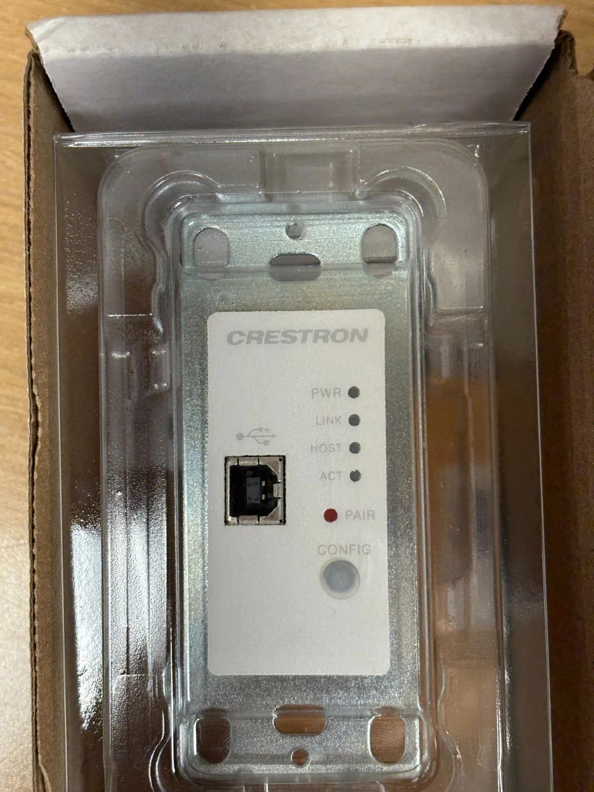 Crestron DM-NUX-L2-1G-W USB over Network Wall Plate with Routing 6512570 - Image 2