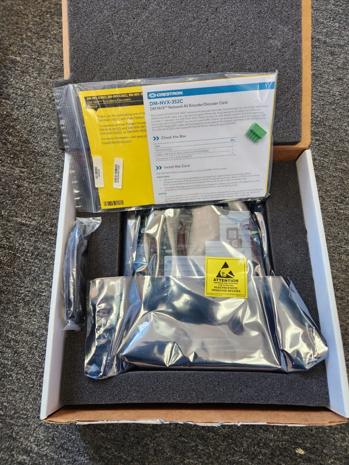 Crestron DM-NVX-352C 4K60 4:4:4 HDR Network AV Encoder/Decoder Card 6508635 - Image 2