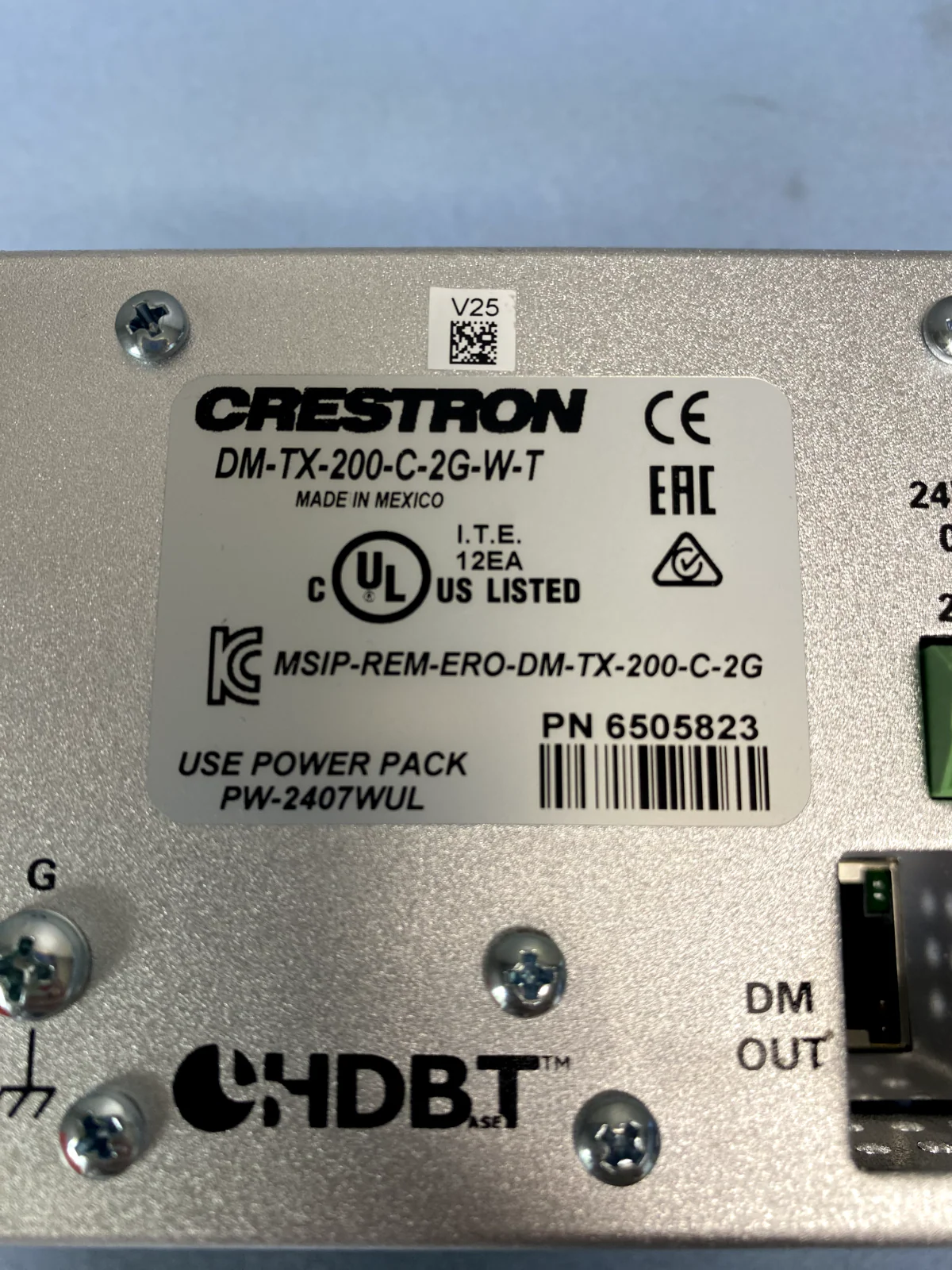 Crestron DM-TX-200-2G-W-T Wall Plate DigitalMedia CAT Transmitter 200 6505823 - Image 3