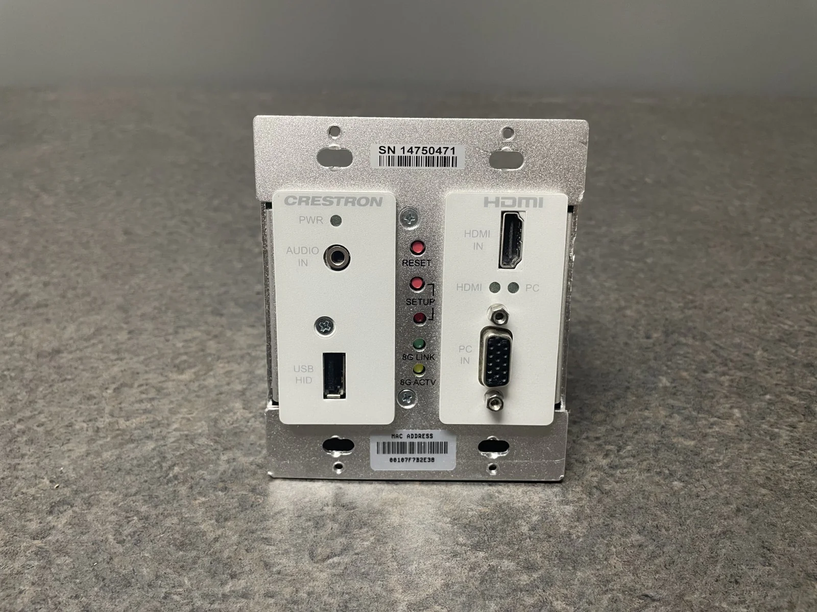 Crestron DM-TX-4K-200-C-1G-W-T Wall Plate DigitalMedia 8G+ Transmitter