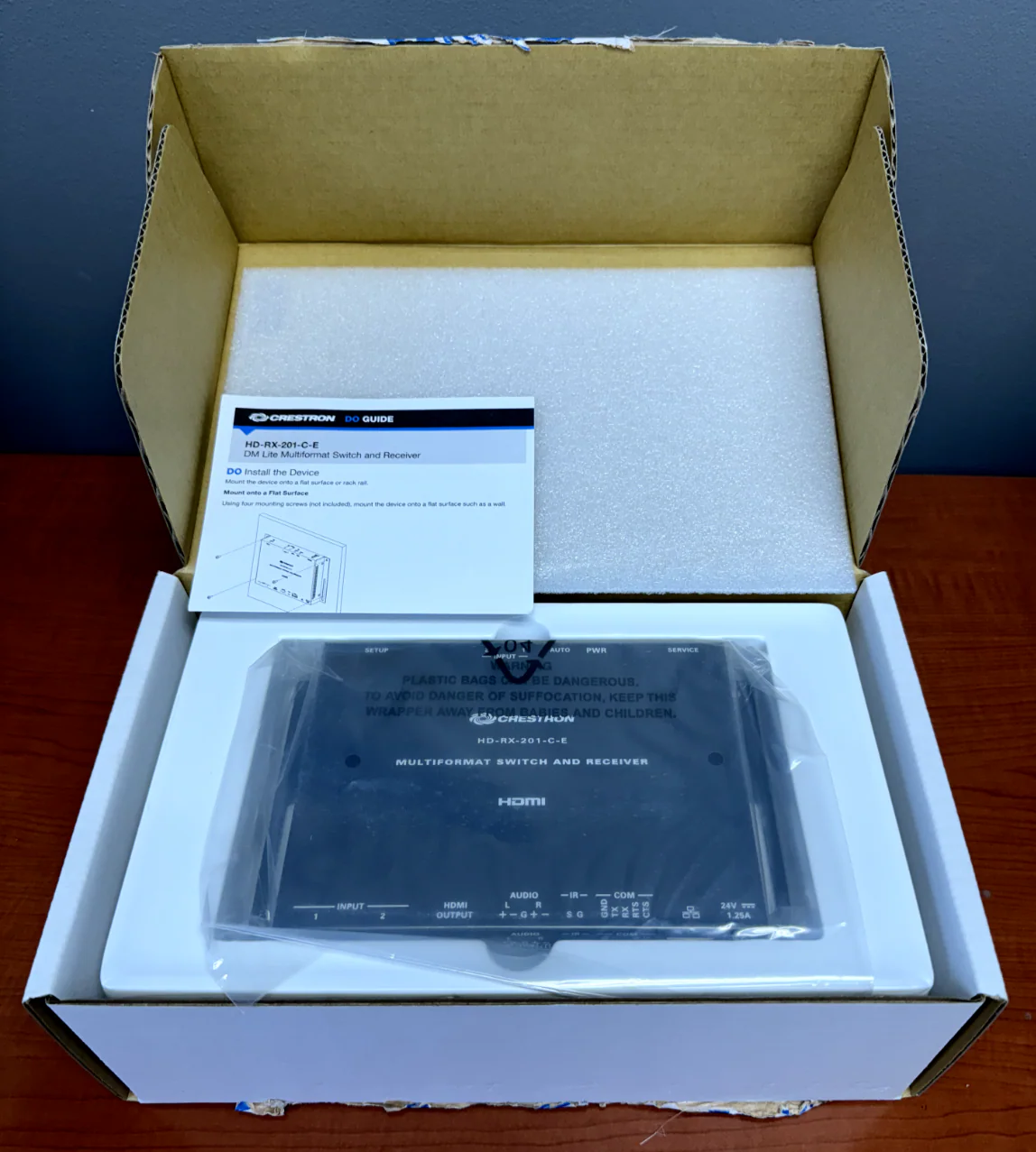 Crestron HD-MD-400-C-E Kit HD Scaling Auto-Switcher & HDMI over CATx Extender - Image 5