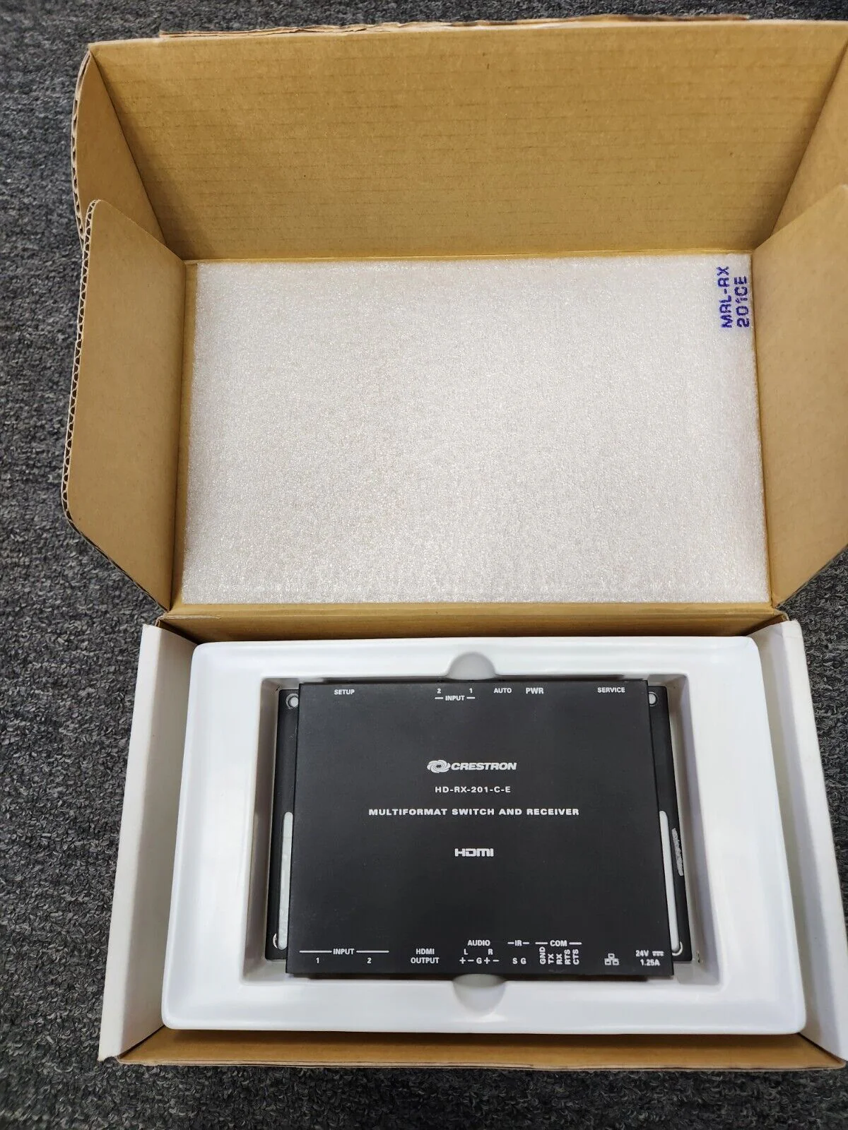 Crestron HD-RX-201-C-E DM Lite HDMI CATx Receiver 2x1 Auto-Switcher 6508330 - Image 2