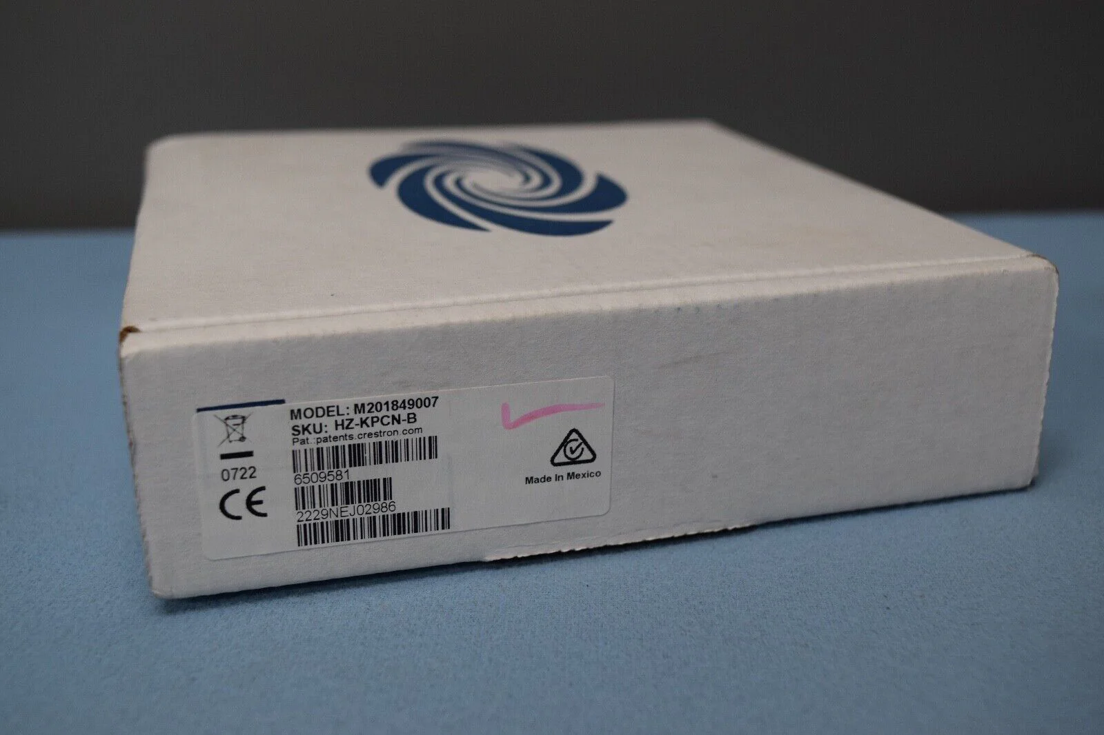 Crestron HZ-KPCN-B Horizon Keypad Brand New In Factory Sealed Box (BLACK) - Image 2