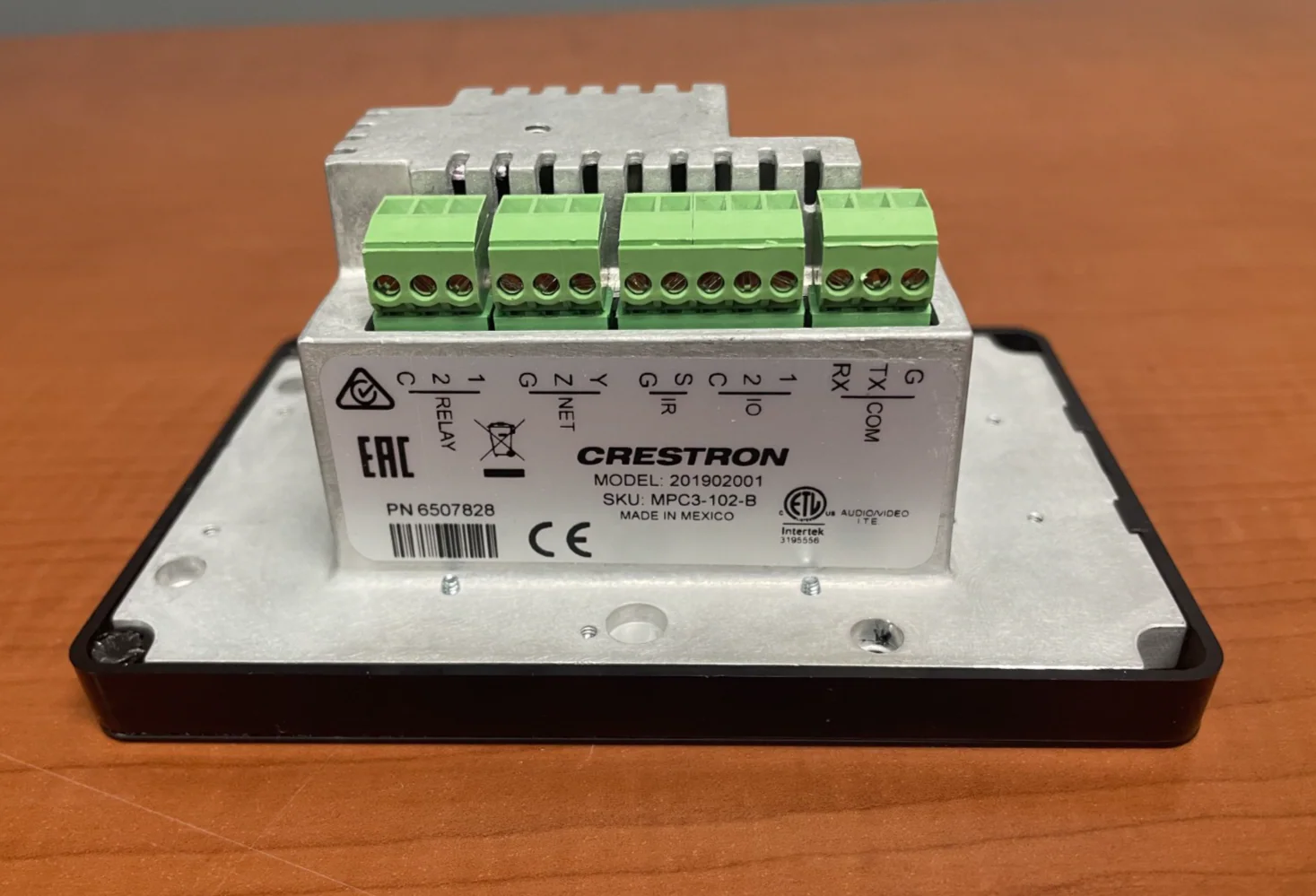Crestron MPC3-102 3-Series Media Presentation Controller 102, Black 6507828 - Image 3
