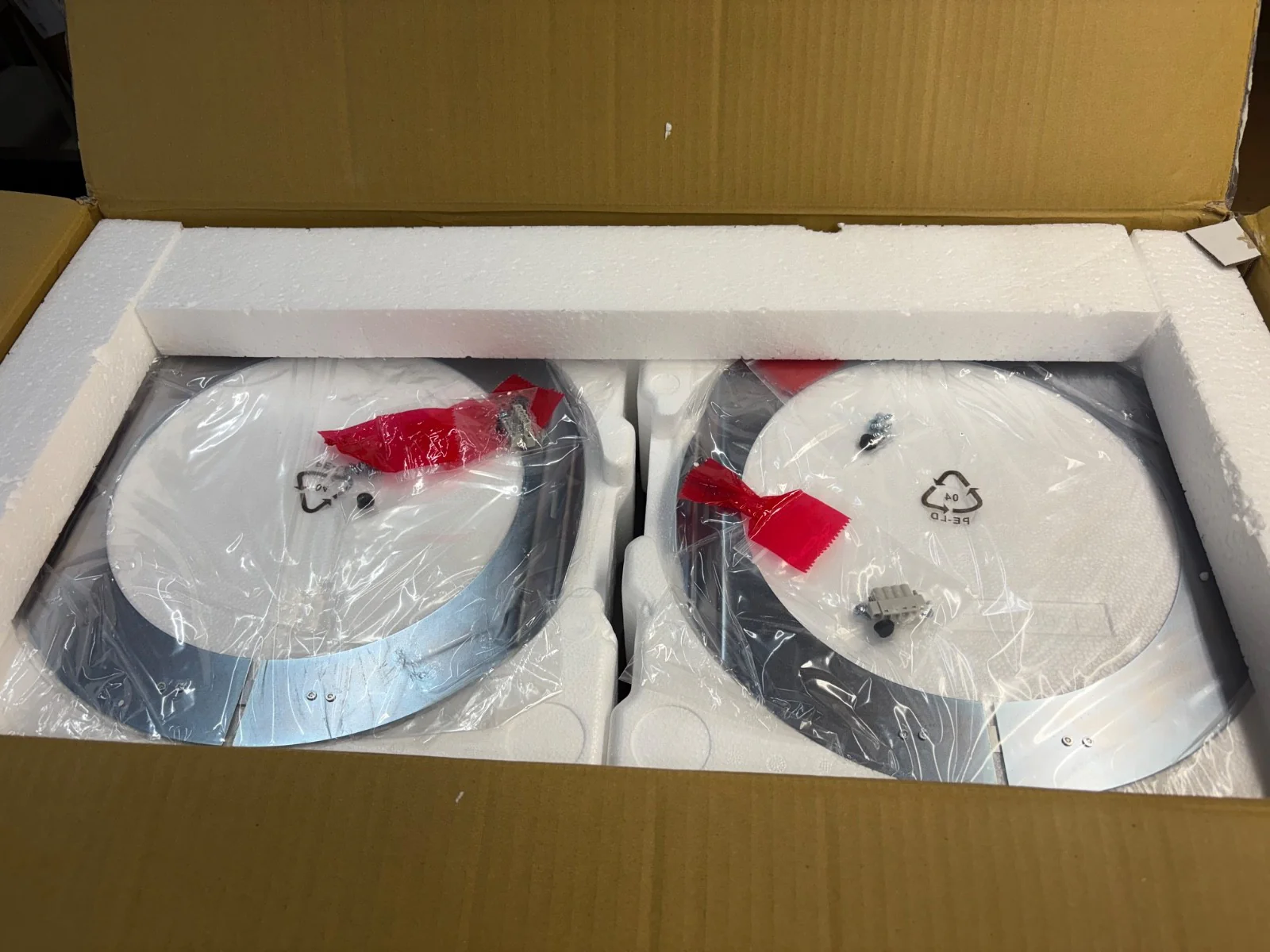 Crestron Saros IC6T-W-T-EACH 2-Way In-Ceiling Speaker PAIR (6507531) White - Image 2