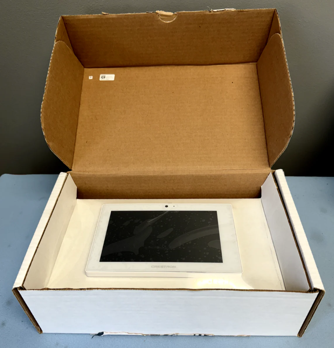 Crestron TSS-7-W-S 7in. Room Scheduling Touch Screen, White Smooth | 6510367 - Image 3