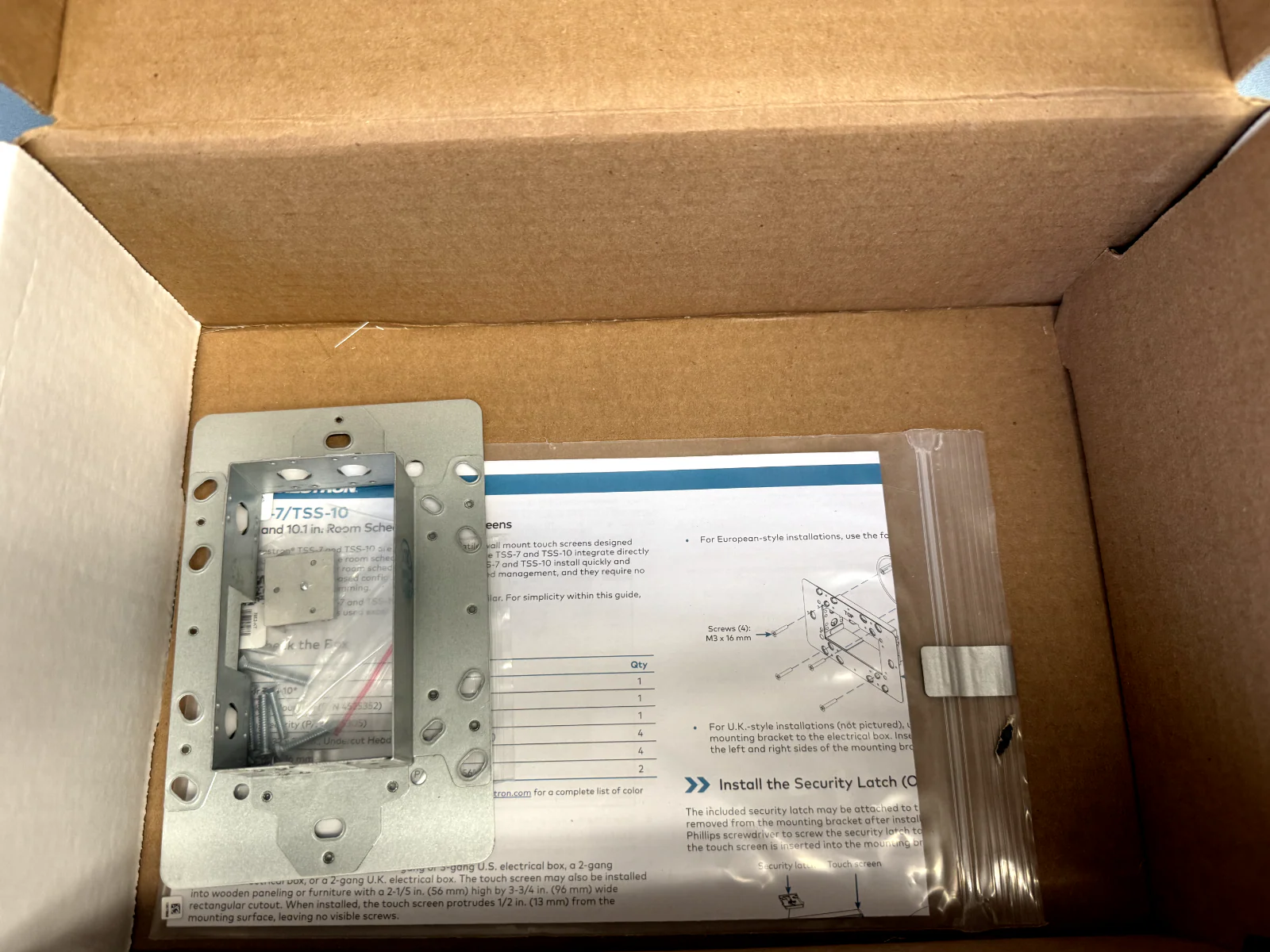 Crestron TSS-7-W-S 7in. Room Scheduling Touch Screen, White Smooth | 6510367 - Image 4