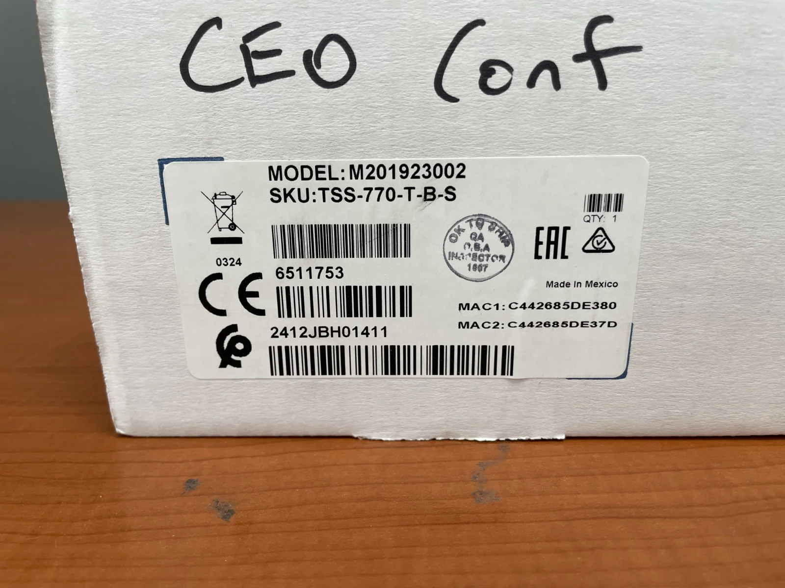 Crestron TSS-770-B-S 7 in. Room Scheduling Touch Screen 6511753 - Image 2