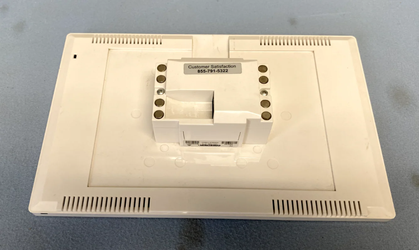 Crestron TSW-1050-W-S 10.1” Touch Screen, White Smooth Factory Reset 6506183 - Image 3