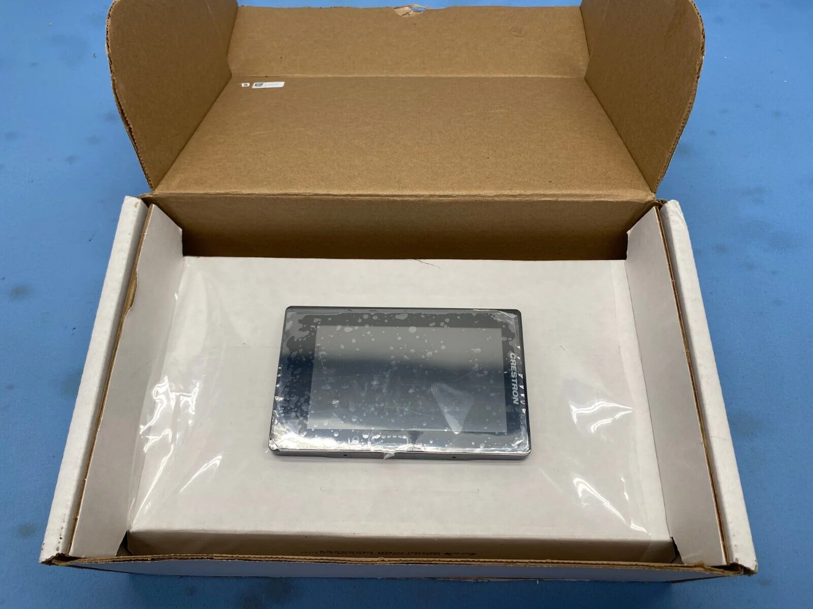 Crestron TSW-560P-B-S Touchscreen - Image 2