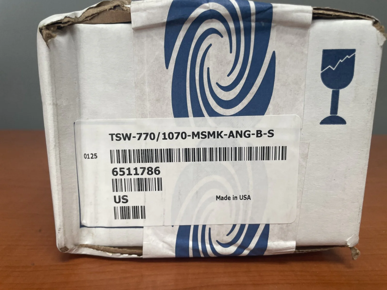 Crestron TSW-770/1070-MSMK-ANG-B-S Angled Multisurface Mount Kit 6511786
